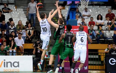 DIVINA SEGUROS JOVENTUT – DELTECO GBC (88-64)