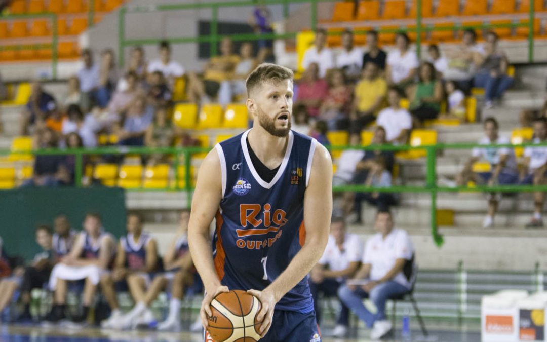 DAVIS ROZITIS, PRIMERA PIEZA DEL NUEVO GIPUZKOA BASKET