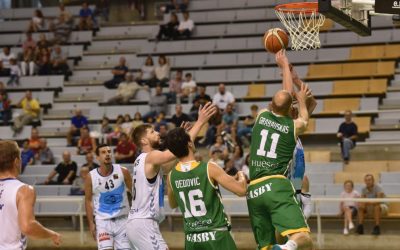 VICTORIA DEL DELTECO GIPUZKOA BASKET ANTE EL PEÑAS HUESCA