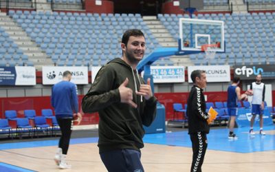 XABI OROZ REGRESA A LOS ENTRENAMIENTOS