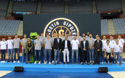 GUUK GIPUZKOA TALDEA AURKEZTU DA