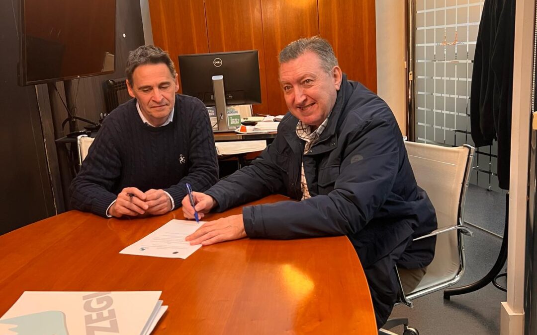 Gipuzkoa Basket y ATZEGI firman un acuerdo para fomentar la inclusión y los hábitos deportivos sostenibles